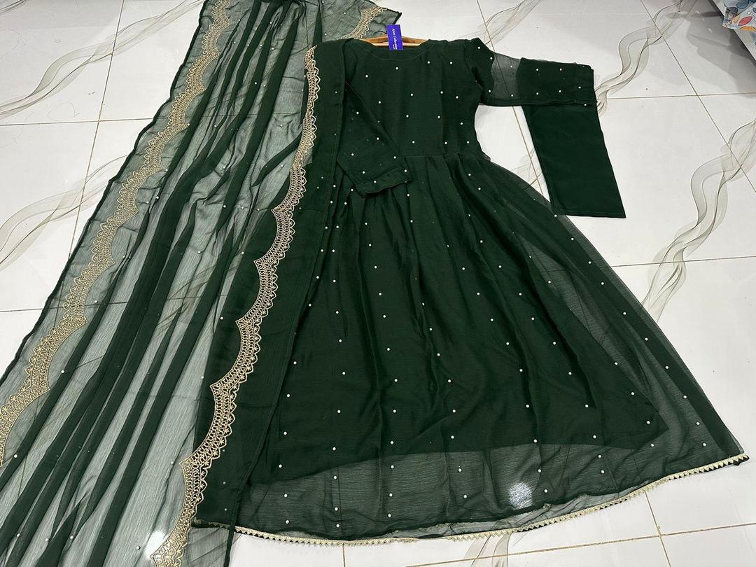 Elegant Women's Stitched Suit - 3 Pcs Chiffon Embroidered Maxi with Dupatta & Trouser in Green