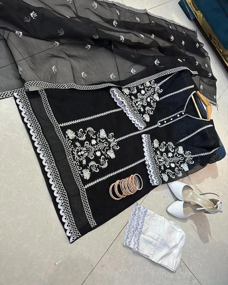 Black Embroidered Organza Suit - 3 Pcs Women's Stitched Ensemble
