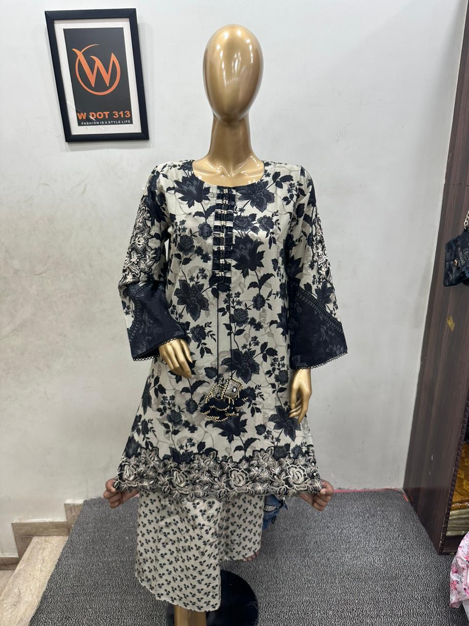 Printed Khaddar Women's Suit - 3 Pcs Ensemble in Black & Beige
