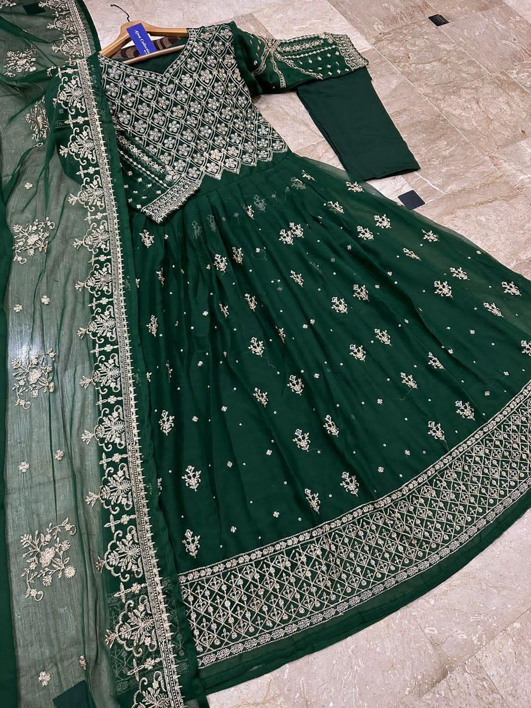 3 Pcs Women's Stitched Embroidered Suit – Luxury Collection