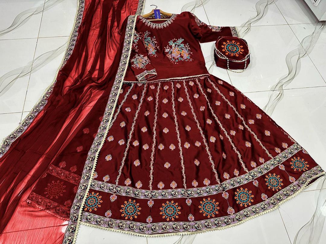 Embroidered Lehenga Choli Set - 4 Pcs Women's Stitched Ensemble