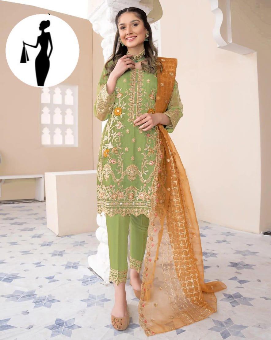 Three pieces that define your charm
